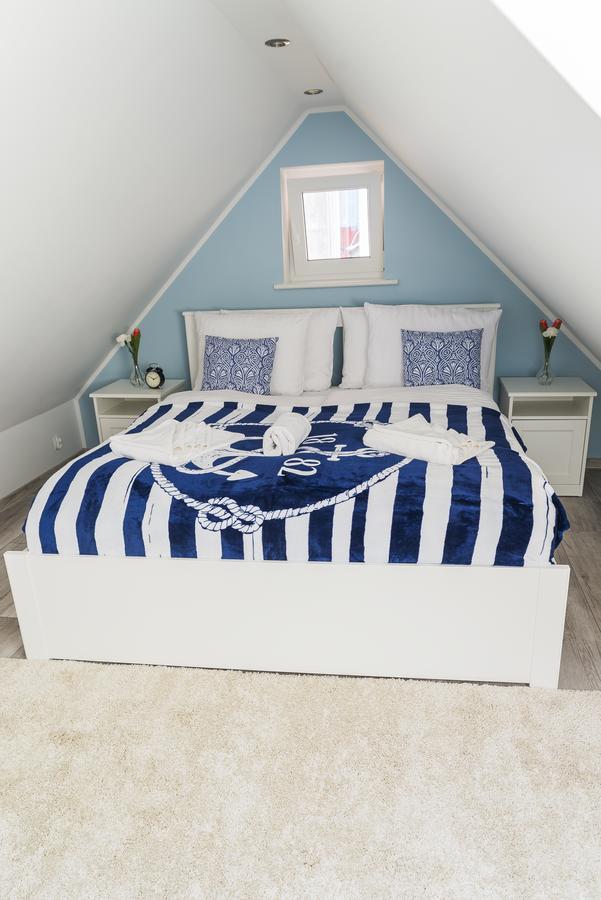 Апартаменти Marina House *